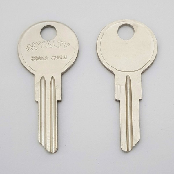 HOUSEHOLD KEY B133