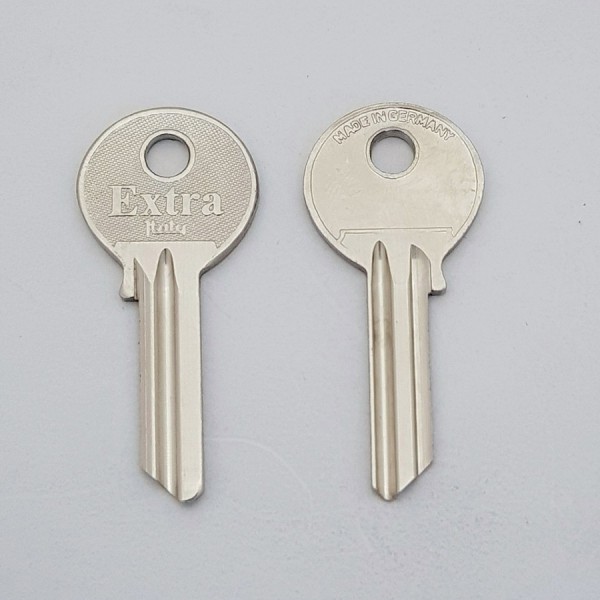 HOUSEHOLD KEY B17