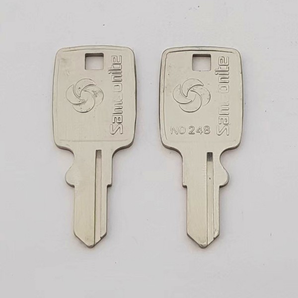 HOUSEHOLD KEY B273L