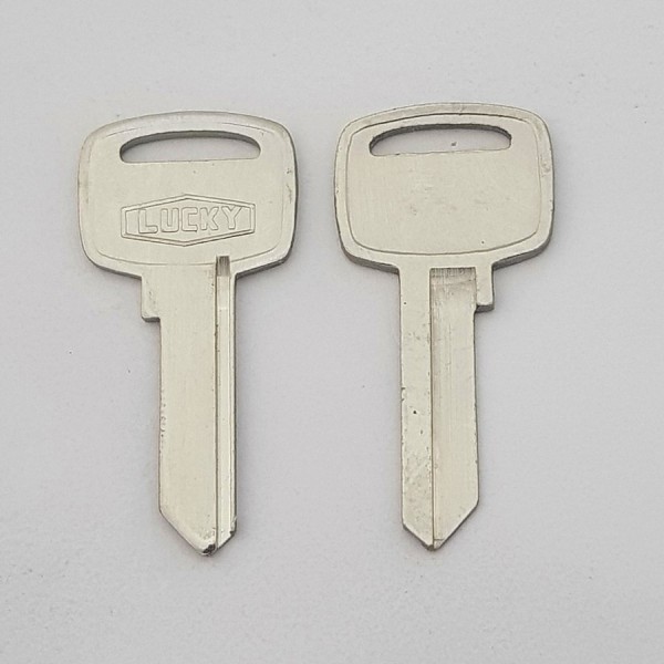 HOUSEHOLD KEY B54LB