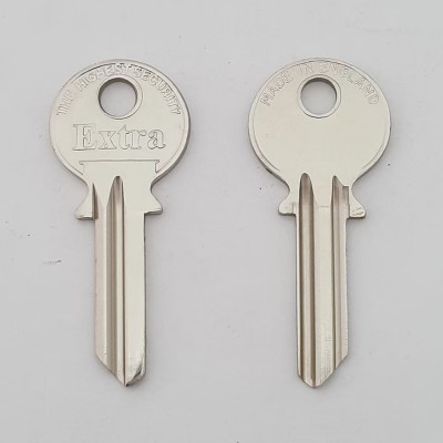 HOUSEHOLD KEY B152