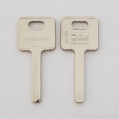 HOUSEHOLD KEY B290