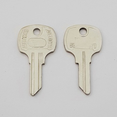 HOUSEHOLD KEY B89